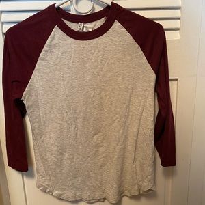 H&M burgundy baseball tee